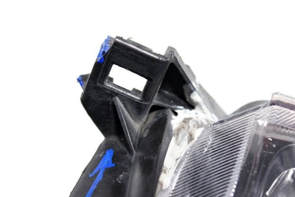 _Reflektor prawy Toyota Avensis T25 Lift 2006-2008 (xenon)