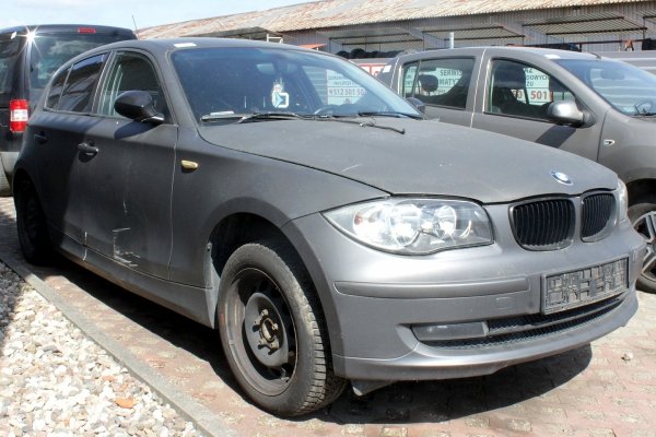 Amortyzator przód lewy BMW 1 E81 2008 1.6i N43B16 Hatchback 5-drzwi