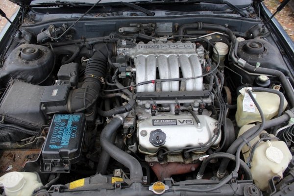 Felgi aluminiowe R16 5x114.3 Mitsubishi Sigma 1996