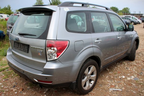 Fotel lewy Subaru Forester III SH 2008 2.0D EE20Z 2008 Suv