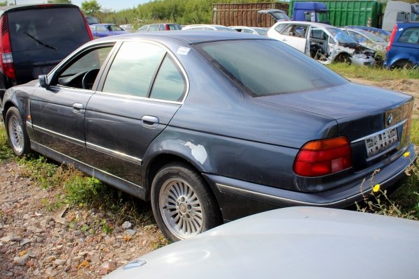 BMW 5 520 E39 1996 2.0i M52B20 Sedan [A]