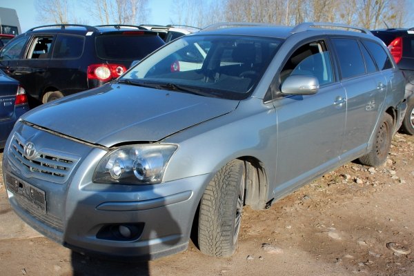 Szyba tył Relingi Toyota Avensis T25 2007 1.8VVTI 1ZZ Kombi