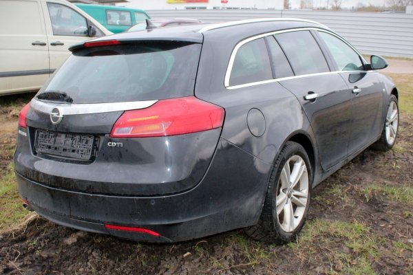 Lampa tył lewa Opel Insignia A 2009 2.0CDTI A20DTH Kombi