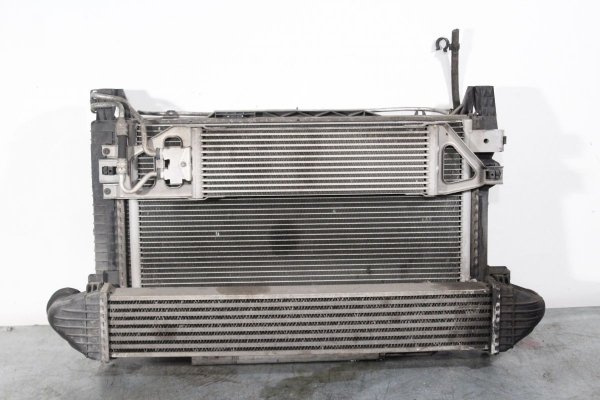 Chłodnica wody klimatyzacji intercooler wentylator Mercedes B-klasa W245 2008 2.0CDI
