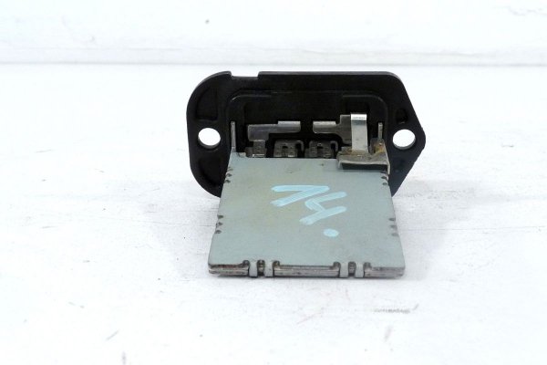 Rezystor opornik dmuchawy Hyundai i10 PA 2007-2013 5d