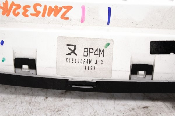 Panel sterowania nawiewu klimatyzacji Mazda 3 BK 2006 Hatchback 5-drzwi