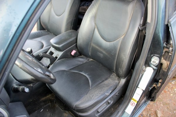 Przekładnia kierownicza Toyota Rav4 III XA30 2006 2.2D-CAT 2AD-FHV Suv 5-drzwi 