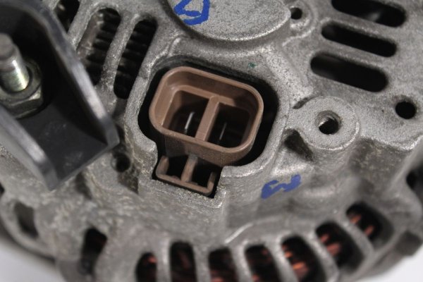 Alternator Chrysler Cirrus 1996 2.5 V6  