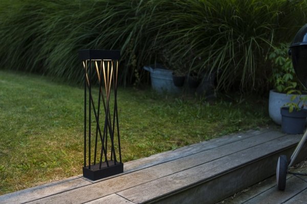 Minimalistyczny słupek ogrodowy solarny uniwersalny nowoczesny LED czarny prostokąt ściemnialny SPIDO SOLAR IP54 6915901012 Lutec