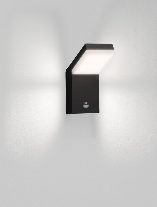 Minimalistyczny kinkiet ścienny zewnętrzny klasyczny LED aluminiowy kolor antracyt podświetlający elewację IP65 SIRELIA LE75156 Luces Exclusivas