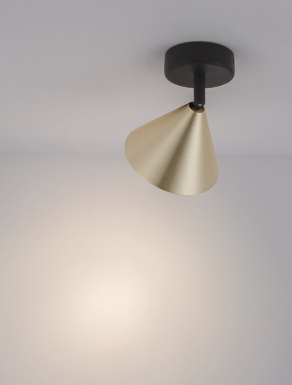 Plafon lampa sufitowa nowoczesny uniwersalny złoty trójkątny na wysięgniku aluminiowy regulowany możliwość ściemniania SALVADO LE45595 Luces Exclusivas