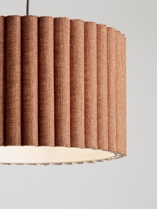 Lampa wisząca kolor karmelowy lniany abażur plisowany okrągły nowoczesna minimalistyczna dekoracyjna Luces Exclusivas