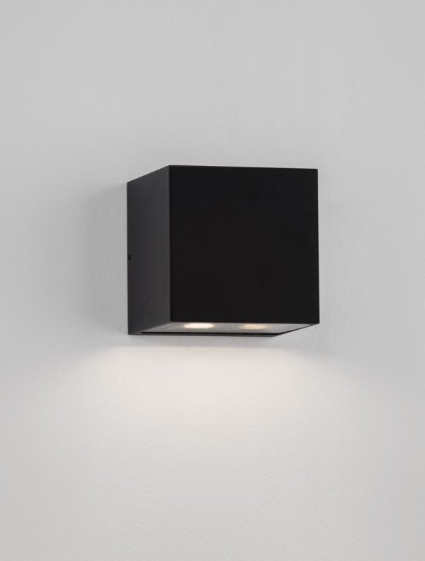 Minimalistyczny kinkiet ścienny zewnętrzny klasyczny LED kwadratowy aluminiowy czarny uniwersalny IP54 CALMARE LE75119 Luces Exclusivas