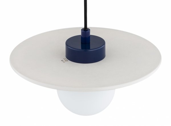 Lampa wisząca ceramika Bolesławiec granatowy płaski talerz w kropki ręcznie zdobiona designerska wyjątkowa BOLL 8950 Argon x Manufaktura w Bolesławcu 