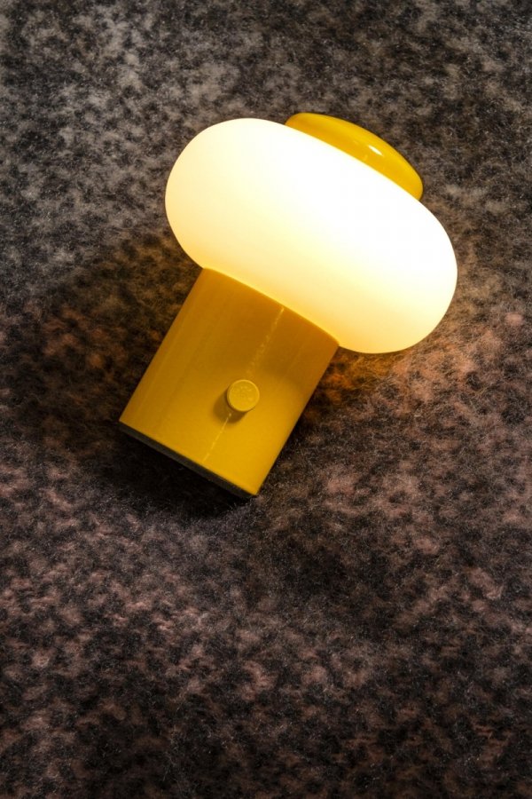 Żółta dekoracyjna lampa stołowa LED ze szklanym kloszem stylowy kształt grzybka ściemnialna GUSTAV 44520/01/34 LUCIDE