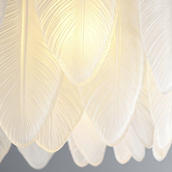 Dekoracyjna nowoczesna biała lampa wisząca szklane listki 10 źródeł światła okrągła designerska boho PIUMA ST-6289-8 Step Into Design