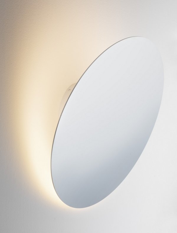 Elegancki biały kinkiet LED w stylu minimalistycznym okrągły podświetlający ścianę regulowany możliwość ściemniania SARVINO LE45557 Luces Exclusivas