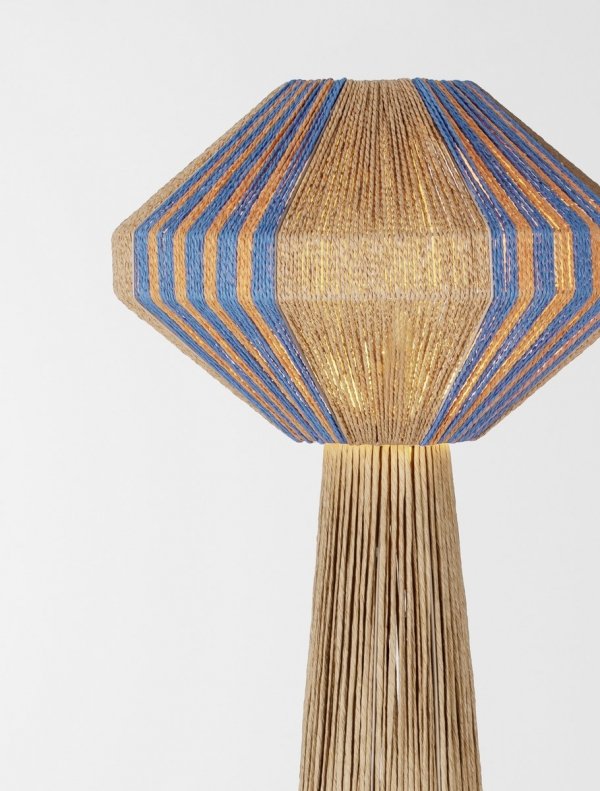 Nowoczesna lampa podłogowa stojąca sznurkowa kolor drewna rystykalna boho industrialna TEVANDO LE45353 Luces Exclusivas