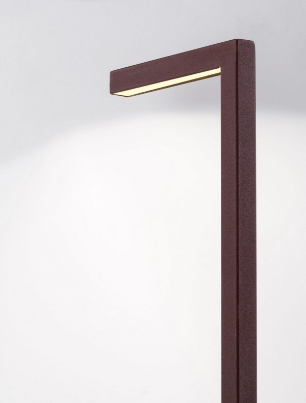 Zewnętrzna lampa stojąca minimalistyczna LED klasyczna uniwersalna aluminiowa wysoka kolor rdzawy IP65 BERENDA LE75142 Luces Exclusivas