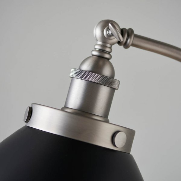 Czarna lampa podłogowa metalowa regulowany klosz retro industrialna klasyczna uniwersalna Franklin 98753 ENDON