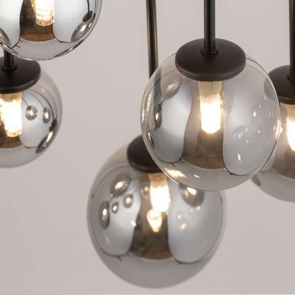 Czarna Lampa Wisząca Minimalistyczna Białe Szklane Klosze TULIA 33490 SIGMA