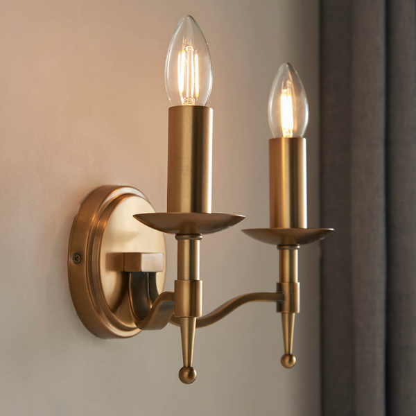 MOSIEŻNY KINKIET ŚWIECZNIKOWY Z ABAŻURAMI W KOLORZE BEŻOWYM STANFORD NICKEL 63654 ENDON INTERIORS 1900 STYLOWY KINKIET PAŁACOWY GLAMOUR 