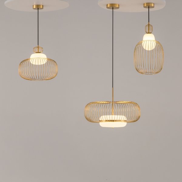 Nowoczesna designerska lampa wisząca owalna metalowa mosiądz Levitation MAYTONI MOD376PL-01G