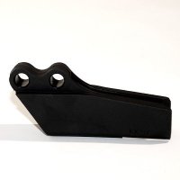 UFO PROWADNICA ŁAŃCUCHA KAWASAKI KX 125/250 '97-'02 KOLOR CZARNY 