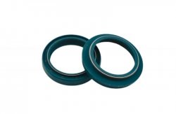 SKF ZESTAW (1 LAGA) USZCZELNIACZY PRZEDNIEGO ZAWIESZENIA (OLEJOWE I PYŁOWE) SHOWA 37MM, HONDA CBR 600 F 87-90, CBR 300 R 14-24, 