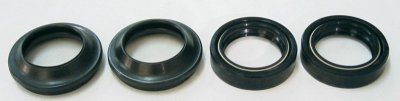 TOURMAX USZCZELNIACZE PRZEDNIEGO ZAWIESZENIA OLEJOWE I PYŁOWE (KOMPLET) (35X48X11) HONDA CB 450/650/750/900, NSR125 (ARI003)(ARI
