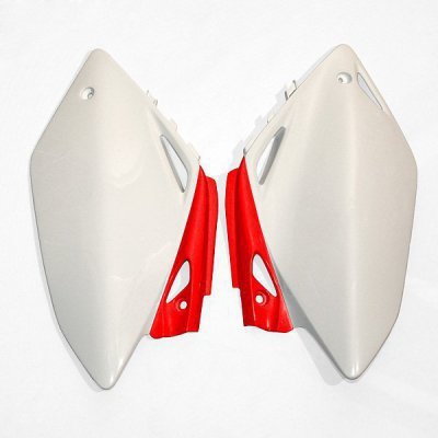 UFO BOCZKI TYLNE HONDA CRF 450R 07-08 KOLOR OEM (BIAŁY/CZERWONY)