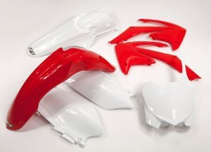 UFO KOMPLET PLASTIKÓW HONDA CRF 250R 11-13, CRF 450R 11-12 KOLOR OEM (CZERWONY/BIAŁY) (HO114E999)
