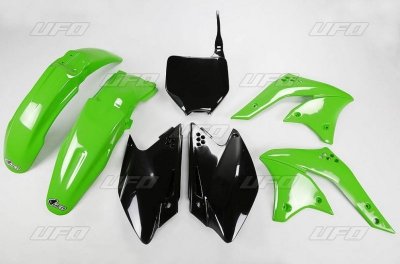 UFO KOMPLET PLASTIKÓW KAWASAKI KXF 250 08 KOLOR OEM (ZIELONY/CZARNY) (KA210E999)