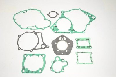 ATHENA KOMPLET USZCZELEK HONDA CR 125 82