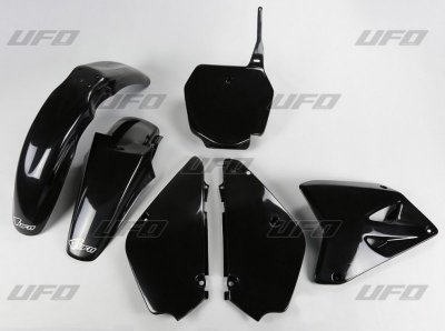 UFO KOMPLET PLASTIKÓW SUZUKI RM 85 00-24 KOLOR CZARNY (SU405E001)