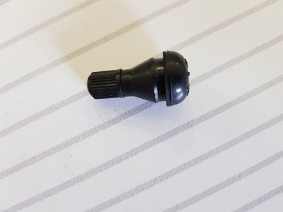 Zawór gumowy 11,3mm typ TR412 plastikowy kapturek