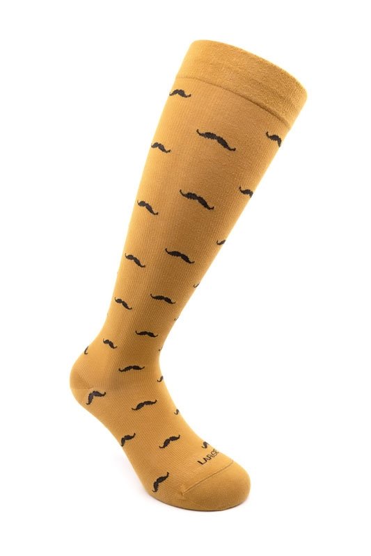RELAXSAN - Podkolanówki uciskowe musztardowe e w wąsy Fancy Socks (15 - 21 mmHg) 810 BAFFO