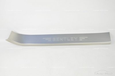 Bentley Continental Flying Spur 2006 Front left outer scuff plate kickplate