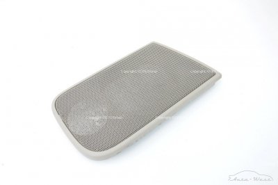Bentley Continental Flying Spur 2006 Front right speaker cover