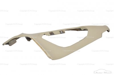 Aston Martin Vantage Coupe Górna tapicerka panel prawy tył 