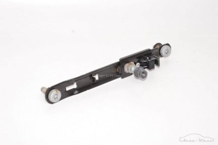 Maserati Levante M161 3.0 V6 petrol Front left seat belt adjuster regulator