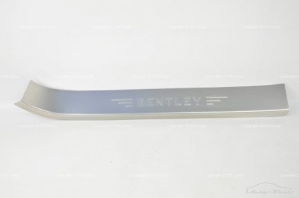 Bentley Continental Flying Spur 2006 Front left outer scuff plate kickplate