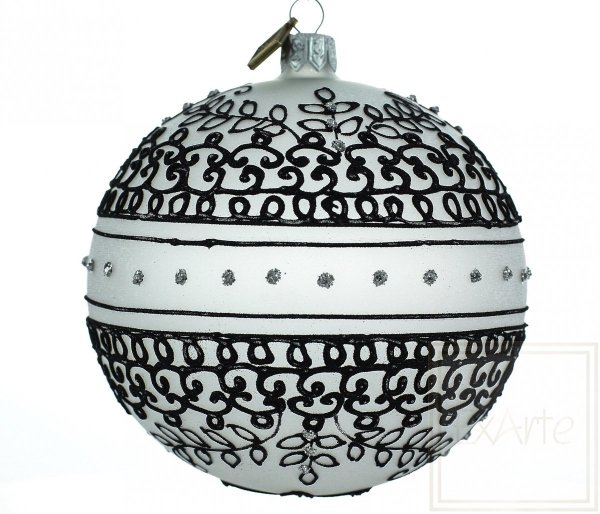 biało-czarna bombka choinkowa / Schwarz und Weiß Weihnachtskugeln / white and black baubles