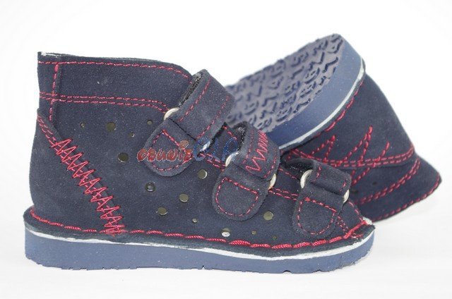 Buty Danielki  profilaktyczne T105 granat czerwony