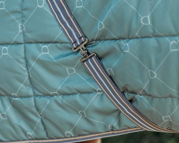 Derka stajenna 200g AW 22/23 - QHP - stirrup