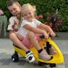 Pojazd dziecięcy TwistCar® - jeździk dla dzieci + świecące kółka