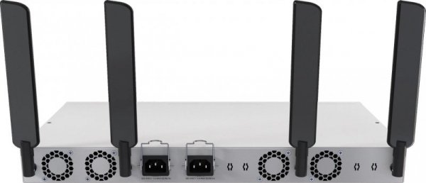 MIKROTIK ROUTERBOARD CRS418-8P-8G-2S+5axQ2axQ-RM