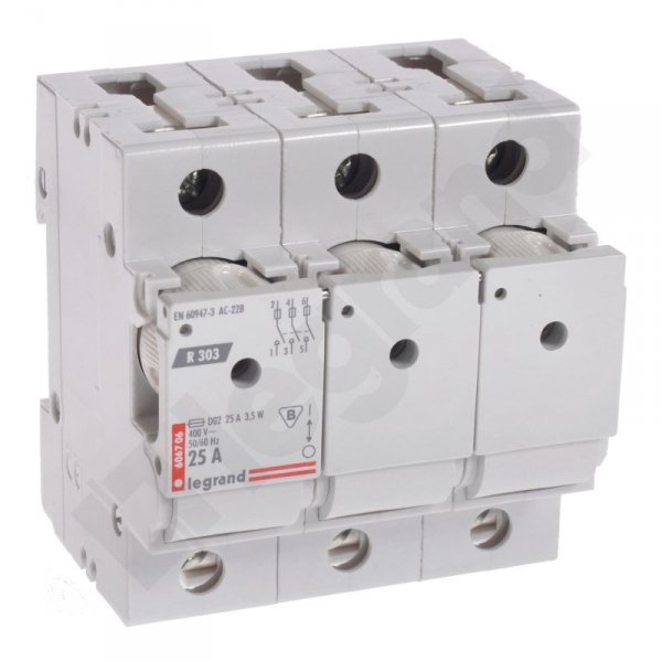 R303 ROZŁĄCZNIK BEZPIECZNIKOWY D02 25A 3P 4.5M 400V AC