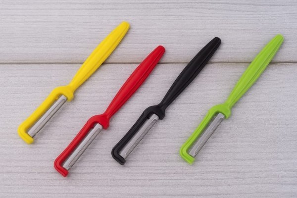 SKROBAK GREGOR OBIERACZKA DO WARZYW OWOCÓW PIONOWA STALOWA