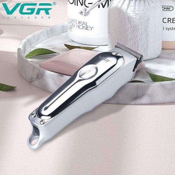 VGR V-071 Trymer do włosów srebrny TURBO